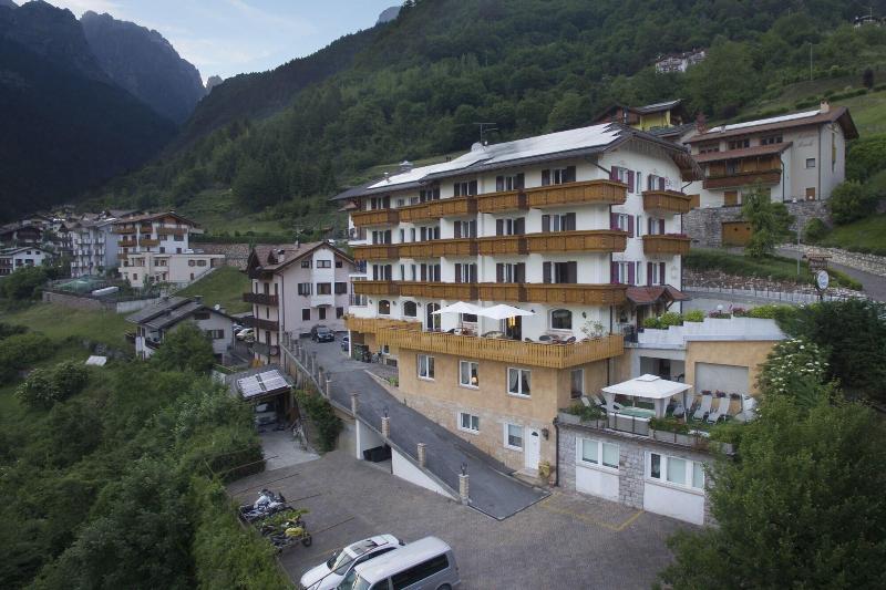 Hotel Olympia Molveno Extérieur photo